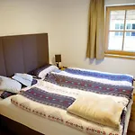 Alpin Residenzen Panoramabahn By Alpina-holiday Apartment *