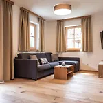 Alpin Residenzen Panoramabahn By Alpina-holiday Apartment Hollersbach im Pinzgau