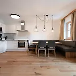 Apartment Alpin Residenzen Panoramabahn By Alpina-holiday *