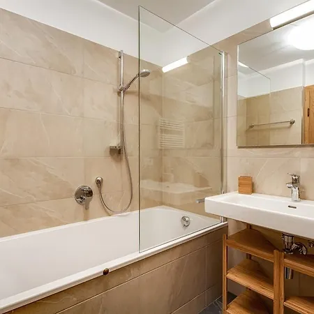 Alpin Residenzen Panoramabahn By Alpina-holiday *