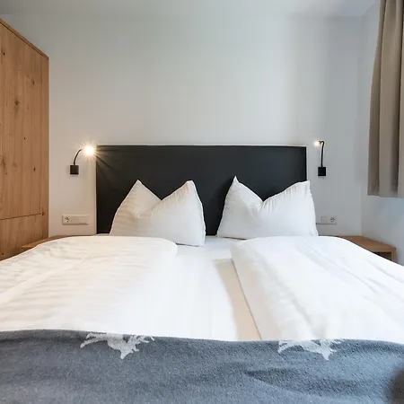 Alpin Residenzen Panoramabahn By Alpina-Holiday Apartment *