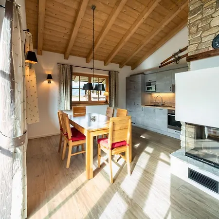 Alpin Residenzen Panoramabahn By Alpina-Holiday *