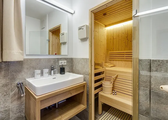 Alpin Residenzen Panoramabahn By Alpina-Holiday * Hollersbach im Pinzgau